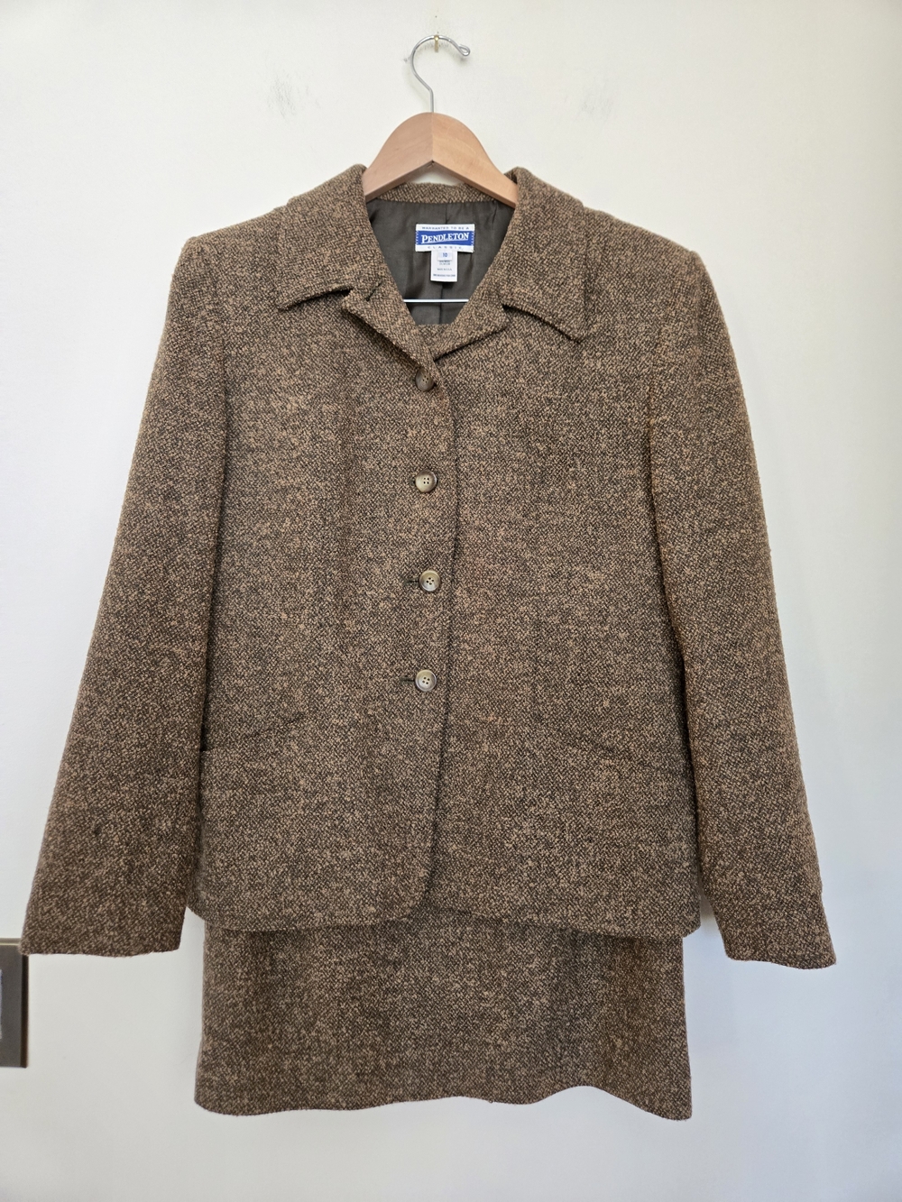 Vintage Pendleton Women's Brown Tweed Wool Jacket And Skirt